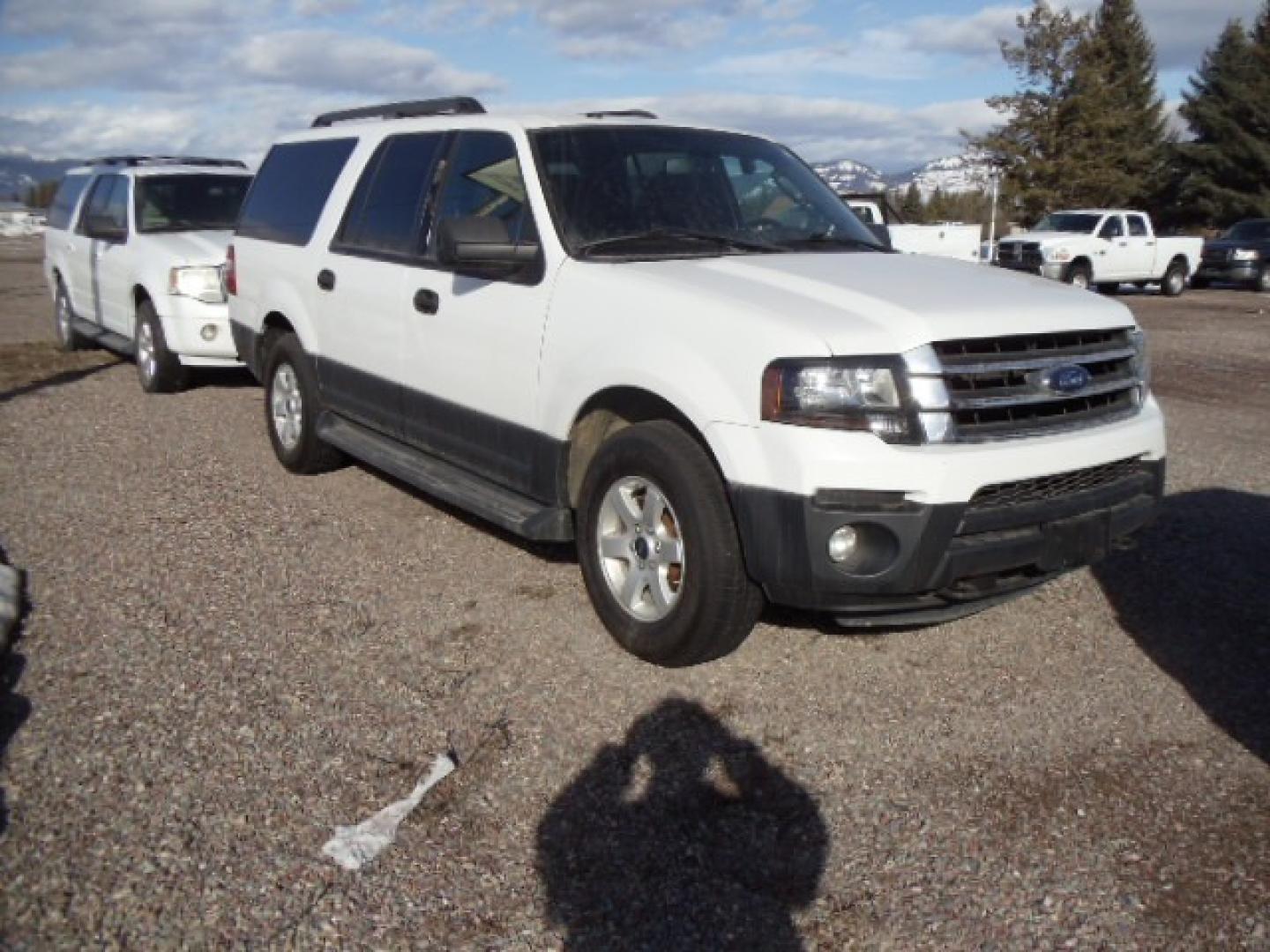 2016 White /Tan Ford Expedition XL (1FMJK1GT8GE) with an 3.5L V6 Turbo engine, Automatic transmission, located at 5465 Highway 2 W., Columbia Falls, MT, 59912, (406) 892-4407, 48.352188, -114.240929 - 8 Passenger, 3.5L Ecoboost motor, Back Up Camera, Power seat drivers side only, Power windows, door locks and mirrors, Towing. This SUV was previously owned by the federal government so it has been well maintained and taken care of. The vehicle is very clean inside and out with great tires and low - Photo#0